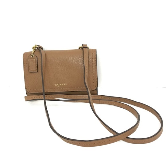 Coach Handbags - Coach Brown Leather Crossbody Wallet